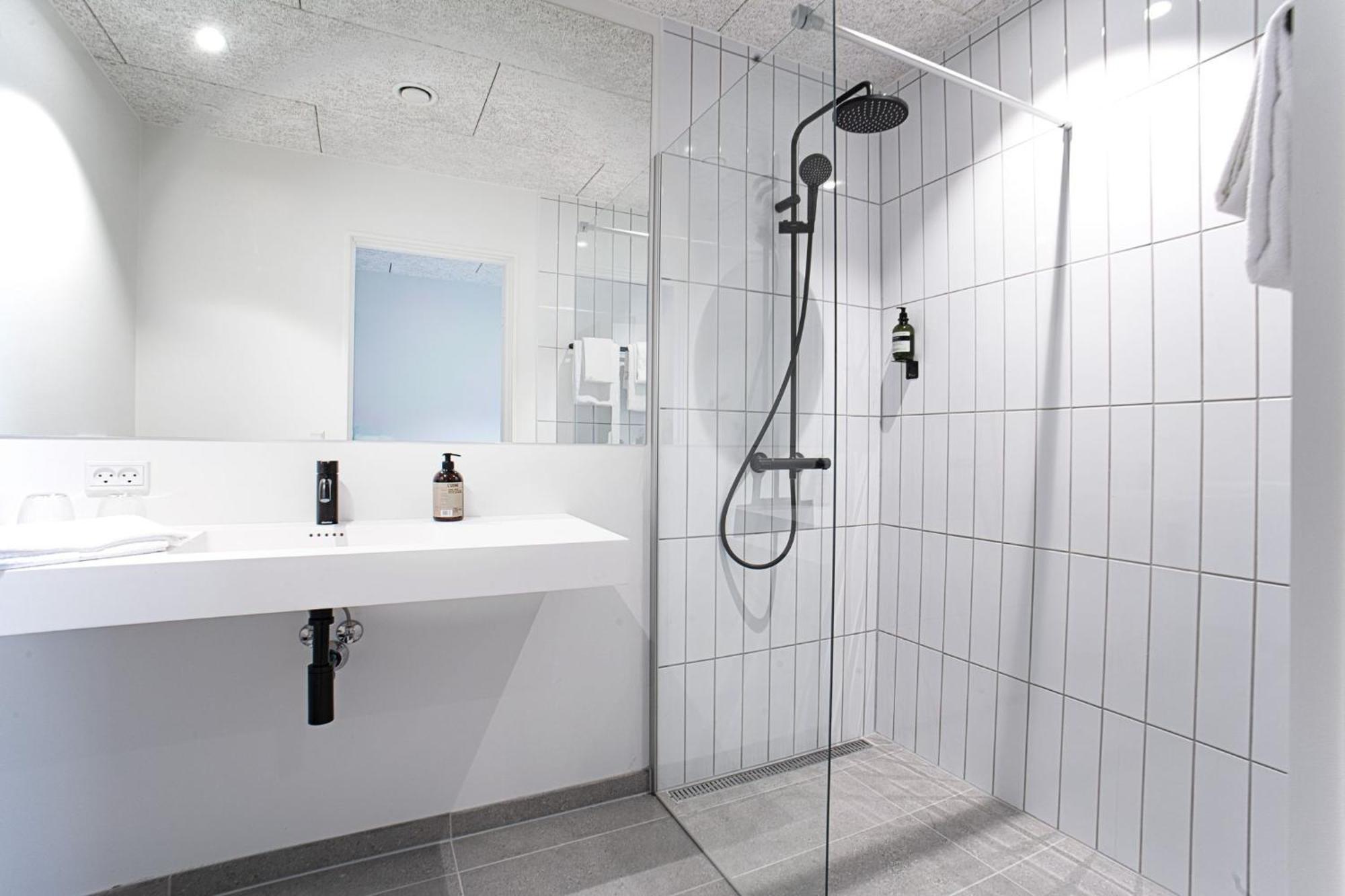 Hotel Djurhuus Tórshavn Esterno foto