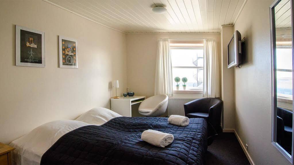 Hotel Djurhuus Tórshavn Esterno foto